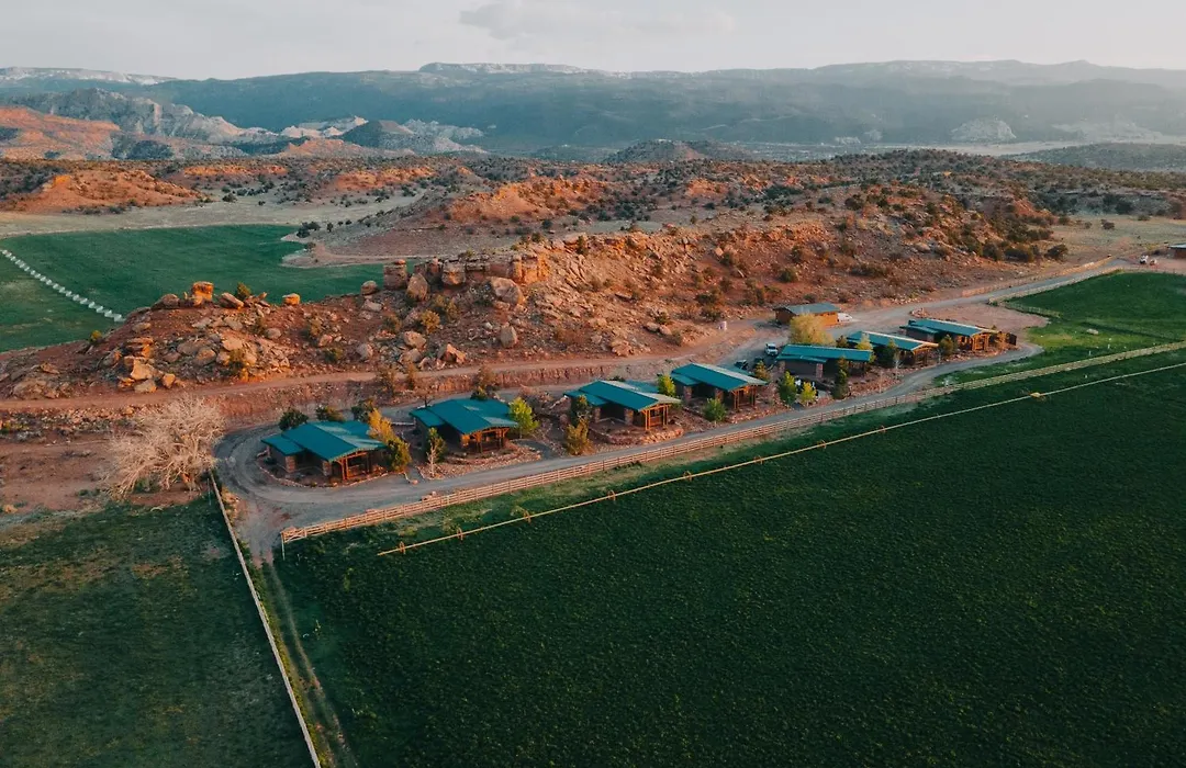 Cougar Ridge Resort-1